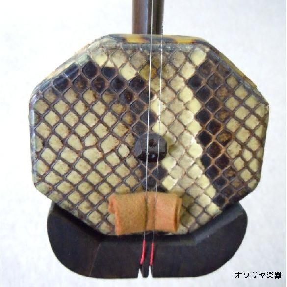 二胡 扁八角紫檀 二胡製作師 萬其興名品二胡【二胡・ケース・弓・松脂 