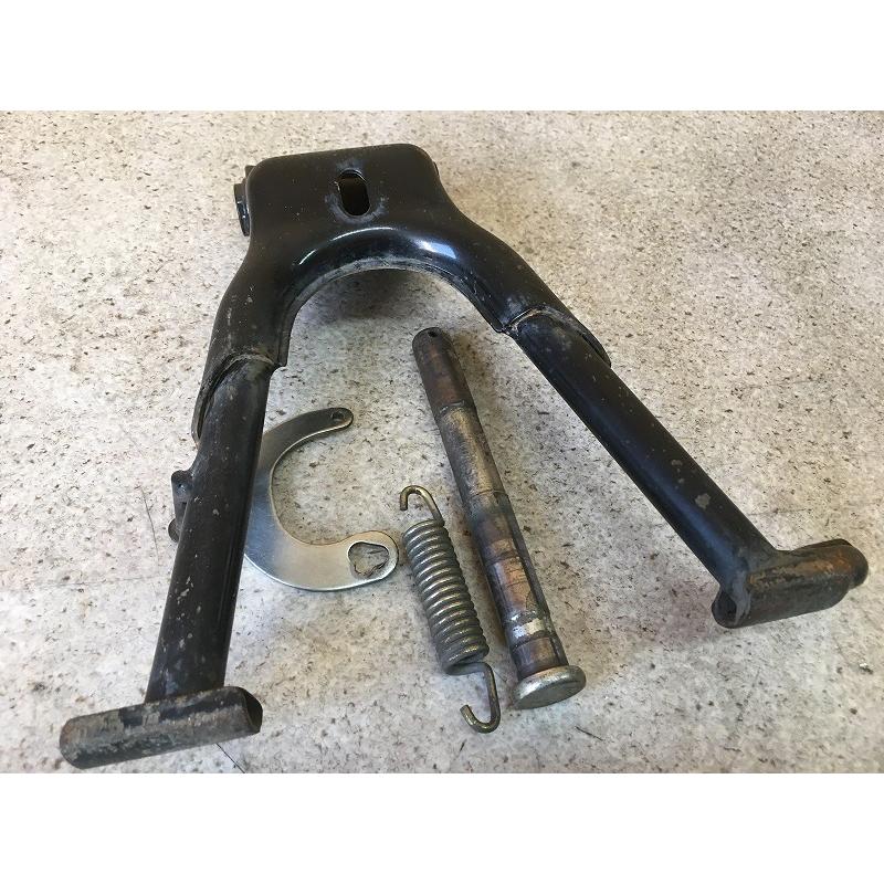 即決！プレスカブ50/AA01-140取り外し/センタースタンド シャフト