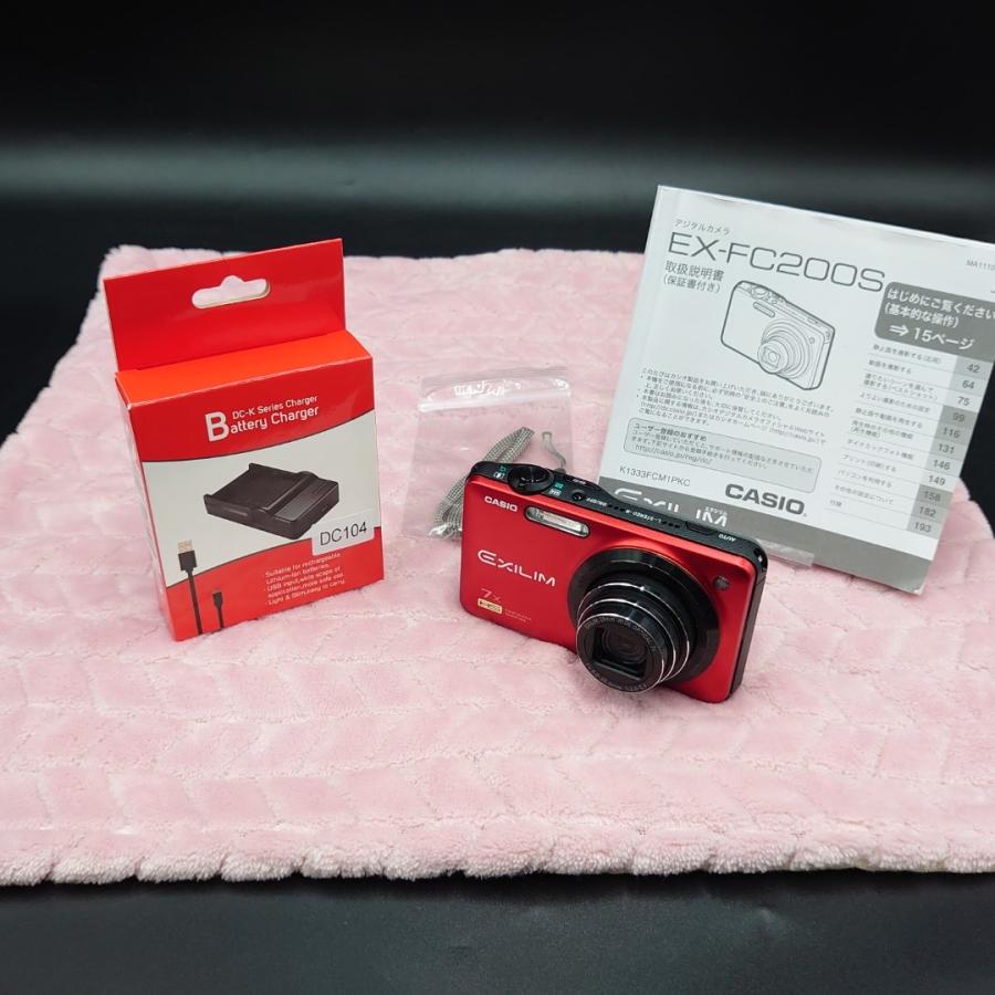 デジタルカメラ CASIO EXILIM 1610万画素 光学ズーム7倍 EX-FC200S