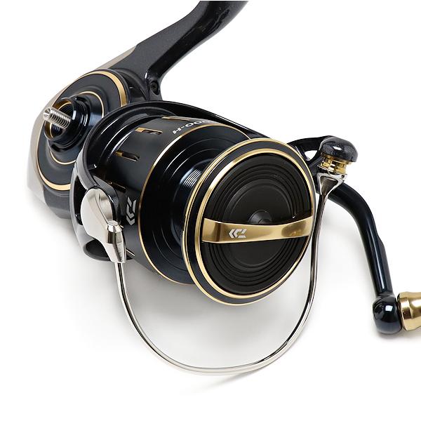 DAIWA（釣り） 美品 ダイワ 23 ソルティガ 4000-H スピニング