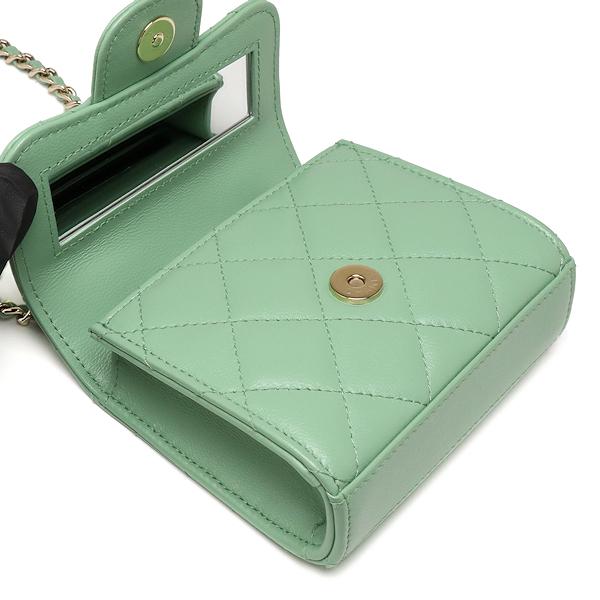 CHANEL 新品同様 シャネル ミニマトラッセ チェーンショルダー CHANEL 新品同様 シャネル ミニマトラッセ チェーンショルダー