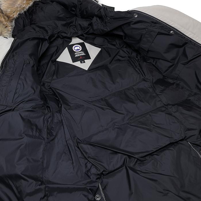 CANADA GOOSE（カナダグース） 美品 マッケンジーパーカ 2302JL ライム