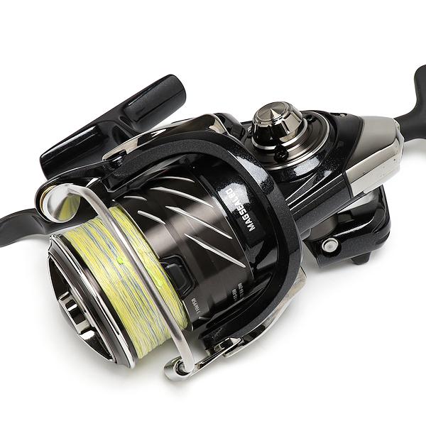 ダイワ スピニングリール 21 銀狼 LBQD レバーブレーキ リール Amazon | ダイワ(DAIWA) 21 銀狼 LBQD | ダイワ(DAIWA