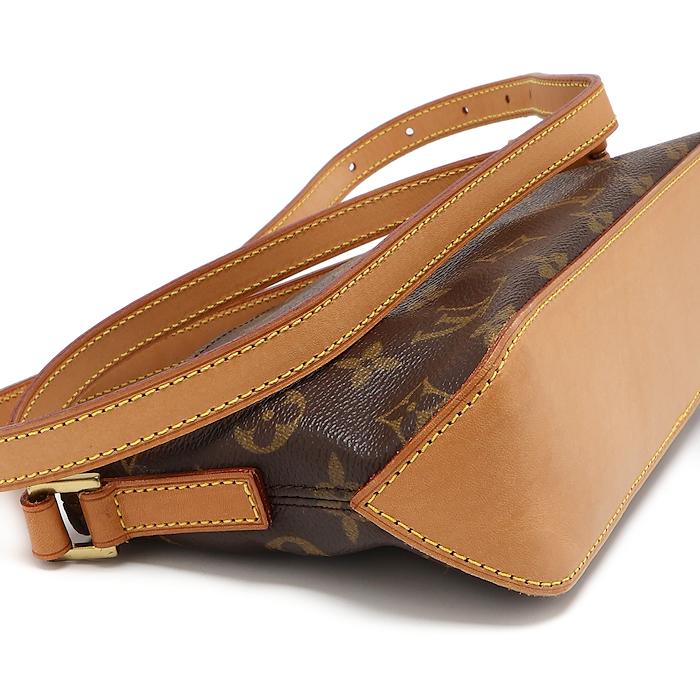 LOUIS VUITTON（ルイ・ヴィトン） モノグラム トロター M51240