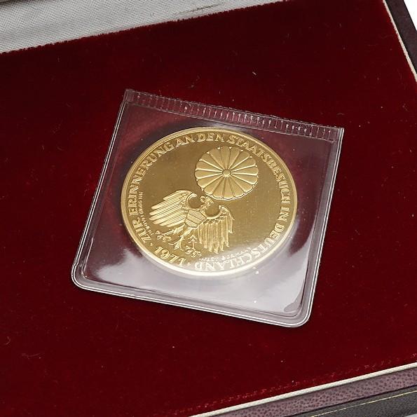 天皇皇后両陛下御外遊記念メダル K24 純金メダル 25g 24金 1971年 未開封 787 2 5 19 おやま質店ヤフーショップ 通販 Yahoo ショッピング