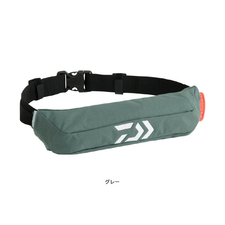 本日限定価格！美品！ダイワ　ライフジャケット DAIWA（ダイワ） ライフジャケット DF-2426 コンパクトライフ