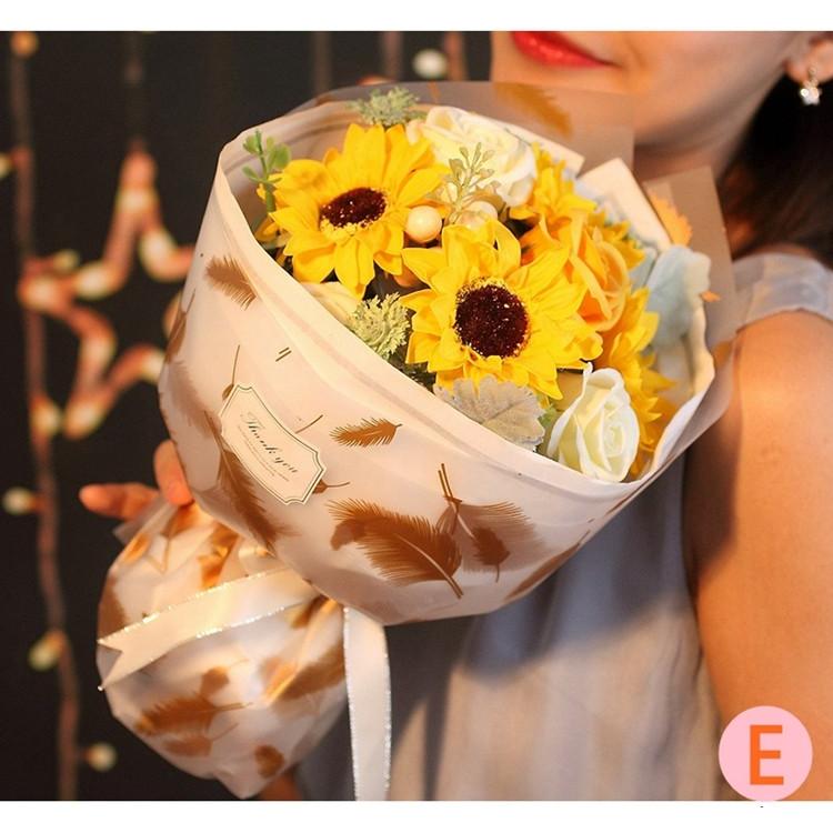 お花束 カーネーション ソープフラワー プリザーブド ブーケ バラ 誕生日 退職 プレゼント シャボンフラワー お祝い お見舞い 枯れない 結婚祝い 結婚記念日 Hua04 ピー アンド クロッシー 通販 Yahoo ショッピング