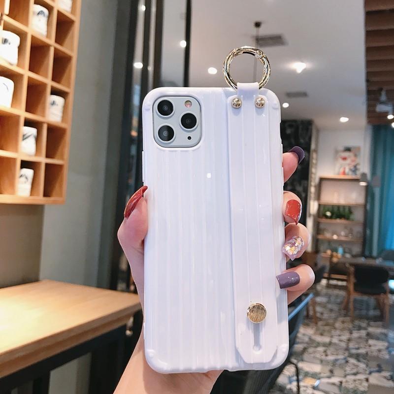 Iphone11 ケース 耐衝撃 Iphone 11pro ケース おしゃれ Iphone11 Promax カバー 軽量 リング付き キャラクター 薄型 かわいい ハンドベルト スマホケース Tpu Ip 08 ピー アンド クロッシー 通販 Yahoo ショッピング