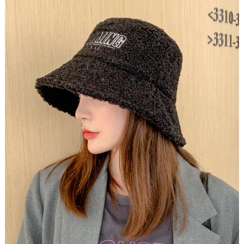 バケットハット ボア 帽子 レディース 秋冬 大きめ 40代 韓国 折り畳み ブランド レザー ファー サファリハット つば広 ふわふわ あったか 厚手 もこもこ 防寒 Mz 02 ピー アンド クロッシー 通販 Yahoo ショッピング