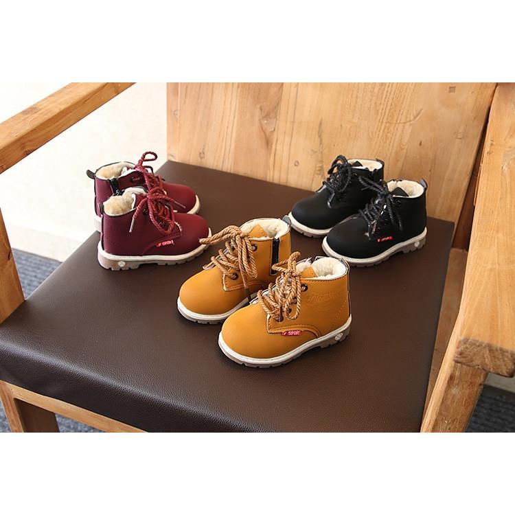 マーチンブーツ キッズシューズ 子供靴 ショートブーツ 男の子 女の子 裏起毛 冬ブーツ シンプル サイドジッパー 春 秋 アウトドア ハイキング 革靴 Puレザー Tx9812 12 ピー アンド クロッシー 通販 Yahoo ショッピング
