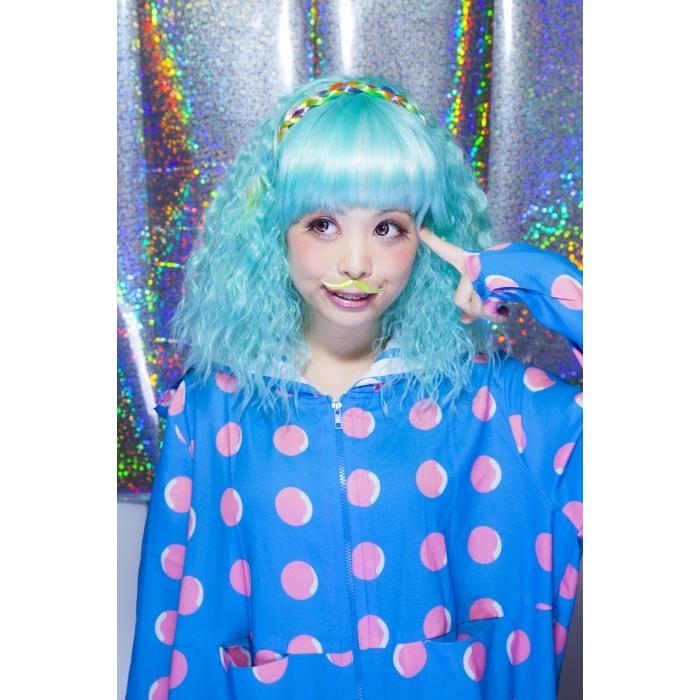 15点までメール便も可能 きゃりーぱみゅぱみゅ コスプレ つけヒゲ ハロウィン イベント 仮装 オシャレヒゲ ネオングリーン Hb Ha6367 4999aegd パーティークラッカーのカネコ 通販 Yahoo ショッピング