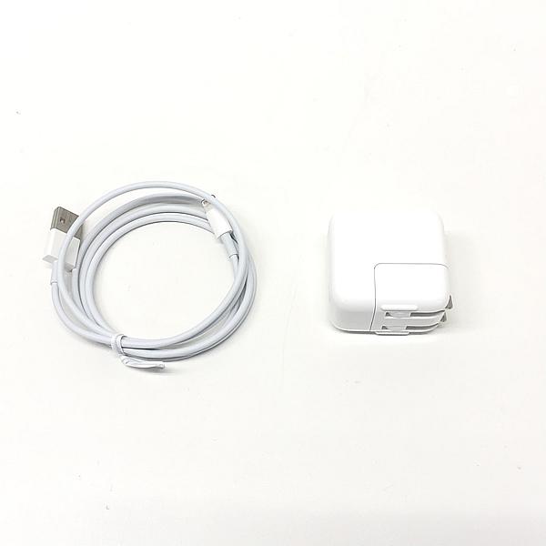 iPad Wi-Fiモデル 32GB A1822 第5世代 MP2G2J/A 9.7 インチ シルバー