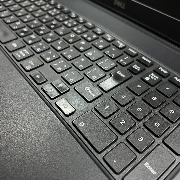 Latitude（Dell） DELL Latitude 3580 P79G Core i5 8GB メモリ 256GB