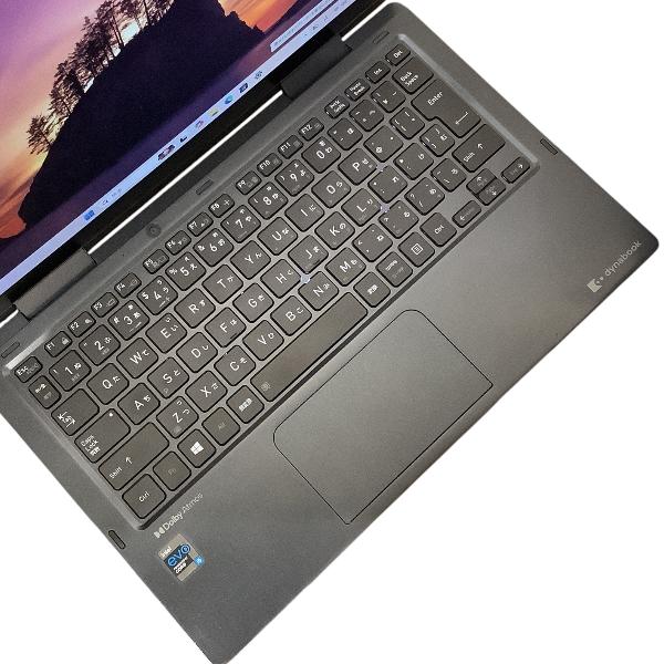 dynabook V V83/HS（PORTEGE X30W-J シリーズ）第11世代 Core i5 16GB