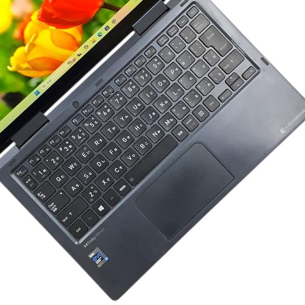 ★2022年製★ 第11世代i5 メモリ16GB dynabook J30 dynabook V V83/HS（PORTEGE X30W-J シリーズ）第11世代 Core i5 16GB