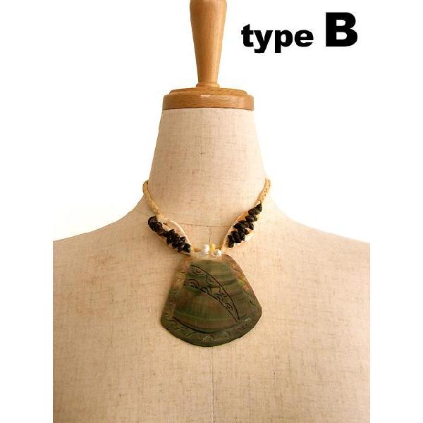 タヒチアンダンス シェルネックレスとブレスレット タヒチアンダンス