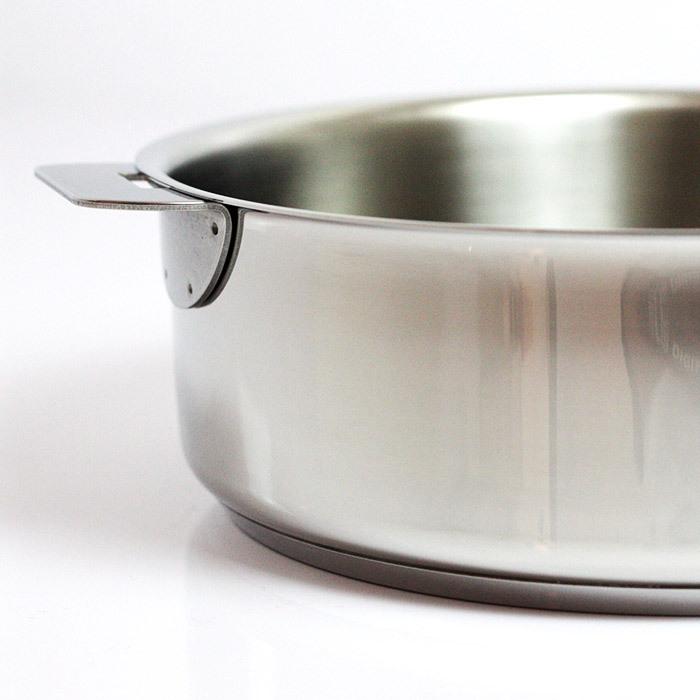 新品未使用 CRISTEL クリステル グラフィット 浅鍋22cm 223000.jpg