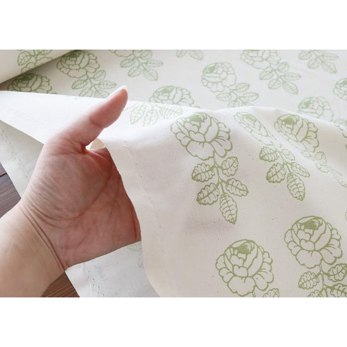 marimekko（マリメッコ） 爆買 生地 Vihkiruusu ヴィヒキルース 全2色