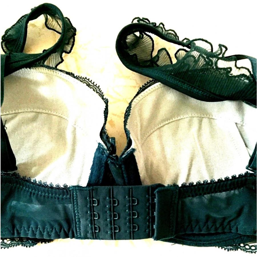 新品★AGENT PROVOCATEUR★美しいグリーンのランジェリーセット♪♪ セール】セクシーランジェリーセット ノンワイヤー（ブラ