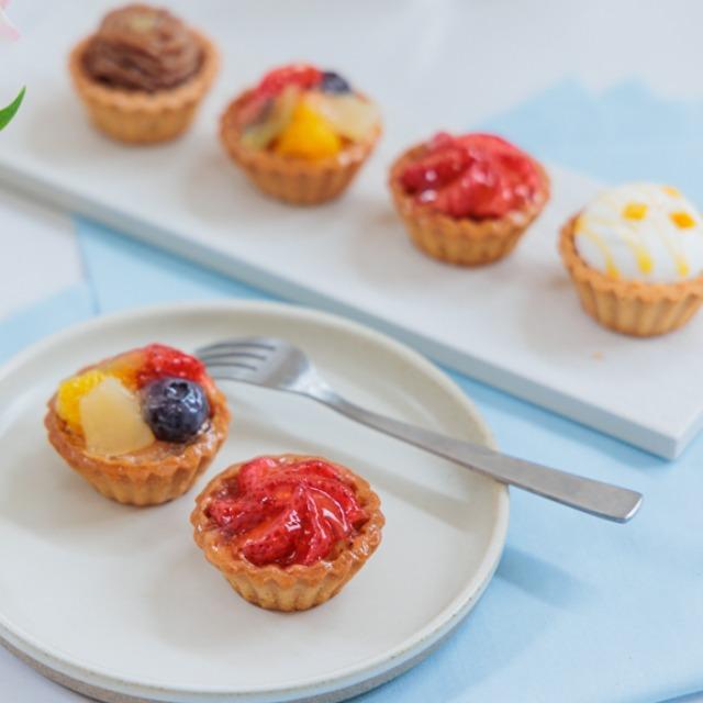 お中元 夏ギフト 2026 ケーキ スイーツ 贈り物 ギフト 千疋屋 パティスリー銀座千疋屋 送料無料 銀座プチフルーツタルト |  | 10