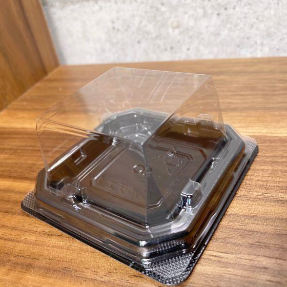 【50枚】UFパルチェ1 黒本体 和菓子 1個用 シーピー化成 使い捨て 容器 業務用 食品 弁当 惣菜 菓子容器（本体のみ）　50枚入 | ブランド登録なし