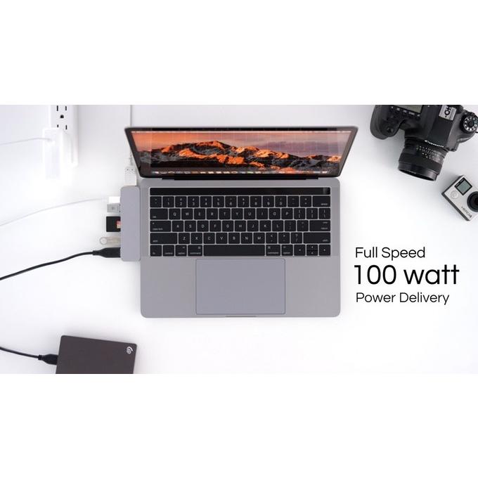 HyperDrive Thunderbolt 3 USB-C HUB for MacBook Pro late 2016 |  | 01