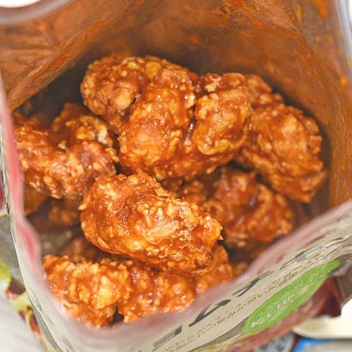 冷凍 bibigo ビビゴ やわらか若鶏の甘辛ヤンニョムチキン (700g