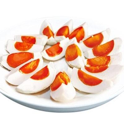 食材 茹で塩漬けアヒルの玉子 油黄咸鴨蛋 6個 360g 塩漬け 漬物 アヒル卵 塩ゆでアヒル卵 おかず 中国おかず 中国料理 韓国食材 中国食品 P0144 八道韓国食品 通販 Yahoo ショッピング