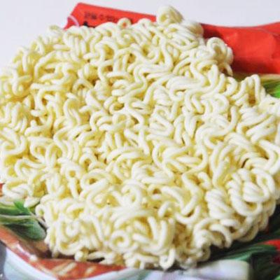 【まとめ買いがお得★1個当り265円】 農心 ムパマラーメン 1BOX=122g×32個入 ノンシム 韓国ラーメン インスタントラーメン 韓国食品_1