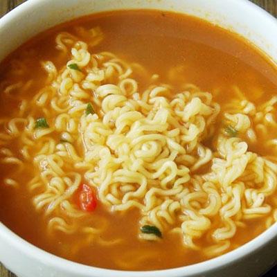 【まとめ買いがお得★1個当り265円】 農心 ムパマラーメン 1BOX=122g×32個入 ノンシム 韓国ラーメン インスタントラーメン 韓国食品_3