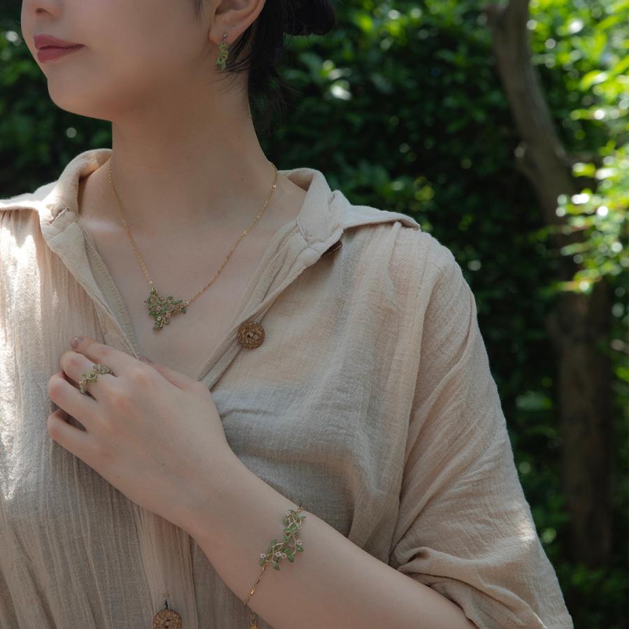 ブレスレット 　レディース　花　PalnartPoc　パルナートポック　公式　ブラフシューペリア　プレゼント　サネカズラブレスレット |  | 06