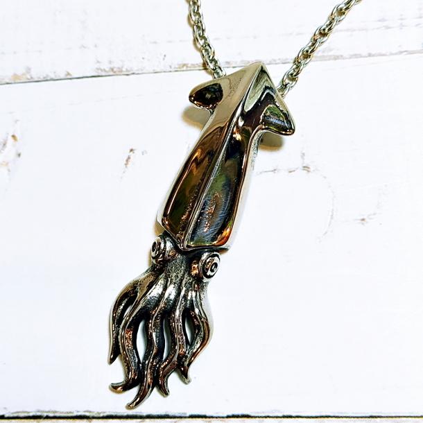 イカ クラーケン テンタクルス 大王イカ ネックレス ペンダント