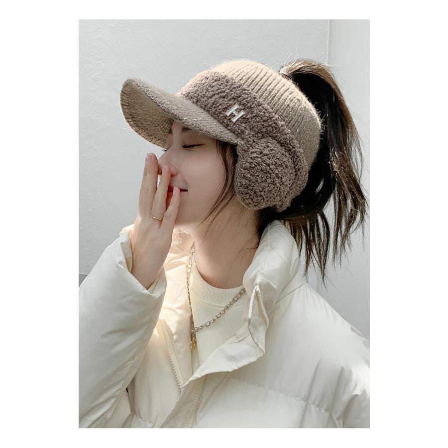 耳あて付きニットキャップ レディース つば付き 帽子 防寒 ふわふわ 小顔効果 あったか おしゃれ 可愛い |  | 01