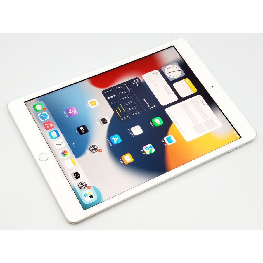 中古美品SIMフリー IPad 10.2インチ 第7世代 Wi-Fi Cellular 32GB シルバー MW6C2J A 2019年モデル #8733 iPad 〔中古〕Apple(アップル) iPad 第7世代 32GB シルバー MW6C2J/A auロック解除SIMフリー〔352-ud〕