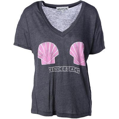 超人気の トップス ブラウス Wildfox Wildfox 65 レディース グレー グラフィック 半袖 Vネック Tシャツ Top S Bhfo パンダストア 通販 Yahoo ショッピング セール開催中 Www Skylanceronline Com
