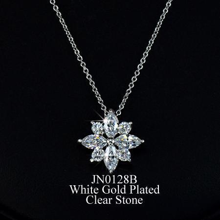 ジルコニア ネックレス 雪の結晶　スノー  シルバー925 ネックレス 925