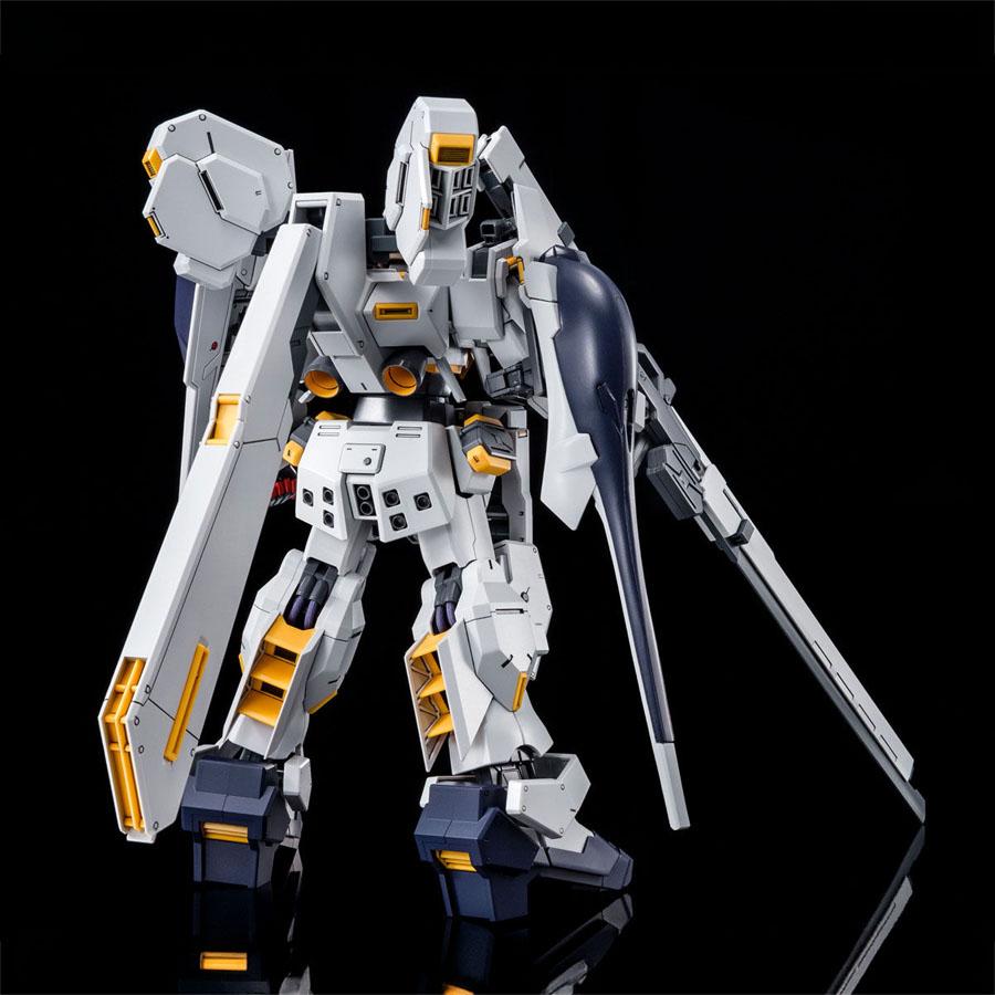 BANDAI 【即納新品】MG 1/100 ガンダムTR-1[ヘイズル BANDAI 【即納新品】MG 1/100 ガンダムTR-1[ヘイズル