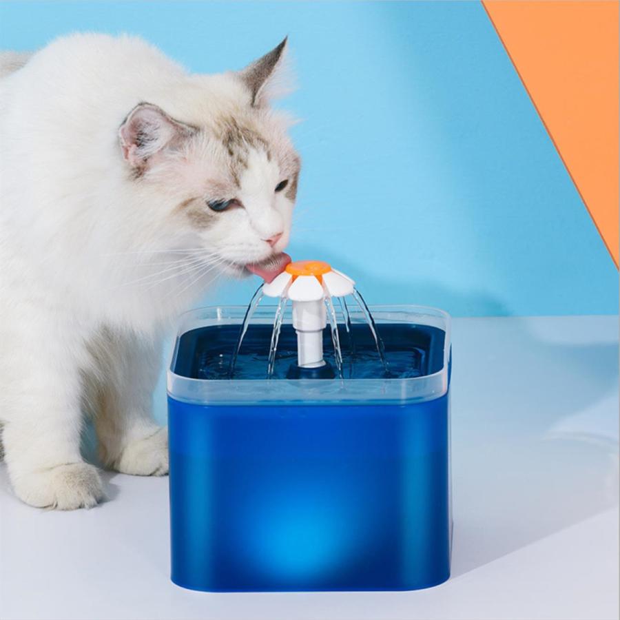 ペット給水器 自動給水器 猫 水飲み器 小型犬用 2L大容量 循環式給水器