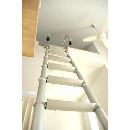 H 2400ｍｍ 伸縮ロフトはしご シルバー 手すりつき ステップ幅80mm 本体 シャフト１セット ゴム色 黒 H8 Csil W S80 ロフトはしご販売パンパシフィック 通販 Yahoo ショッピング