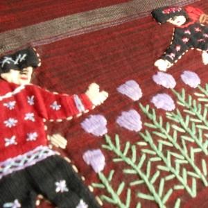 モン族 刺繍タペストリー4 : アジア雑貨 パンパラ - 通販