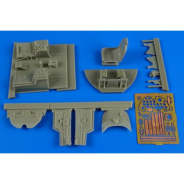 アイリス 2194 1/32 A-1D(AD-4) スカイレーダー コクピットセット