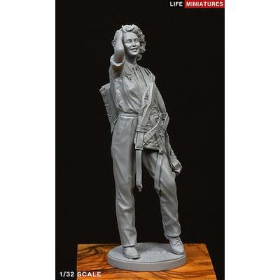 LIFE MINIATURES Attagirl 1/12 レジンキット 楽天市場】1/12 レジン