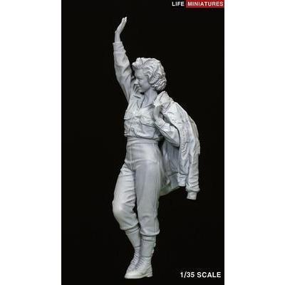 ライフミニチュア LM-35001 1/35 アメリカ軍慰問団ツアー1954年の