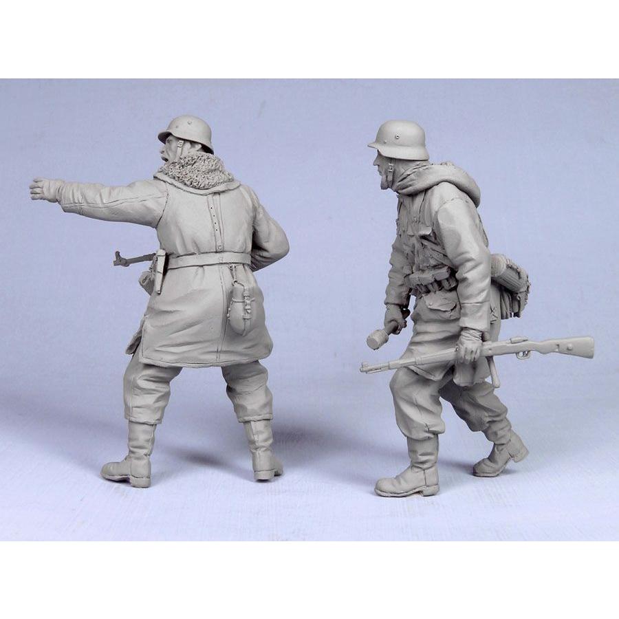 タンクモデル T-35034 1/35 ドイツ歩兵 SS #4ハリコフ, 冬 1943 2体