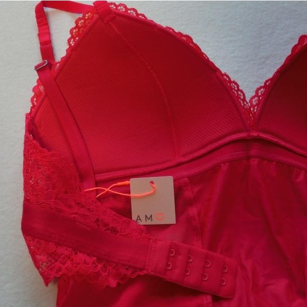 AMOSTYLE（アモスタイル） 値下げ！ 【M】トリンプ シグネチャーレース