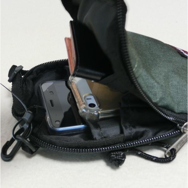 EASTPAK（イーストパック） BUDDY ミニショルダーバッグ EK724