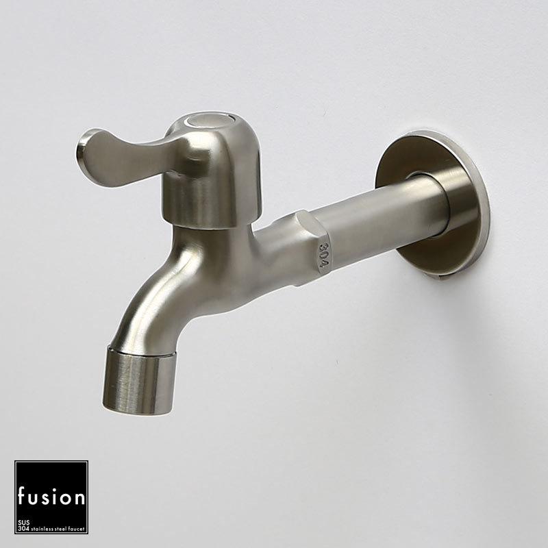 完売】壁付 水道 蛇口 fusion ステンレス ガーデン水栓 （ロング