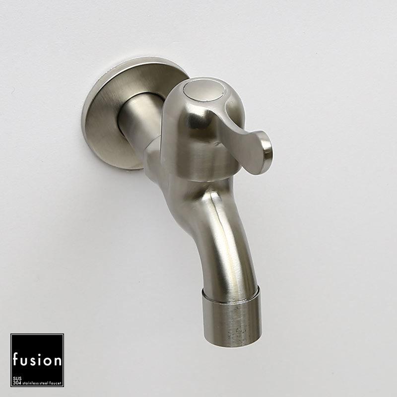 完売】壁付 水道 蛇口 fusion ステンレス ガーデン水栓 （ショート