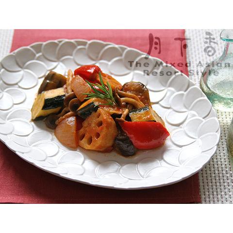 ジェンガラ ケラミック食器/JENGGALA/ プレーン フランジパニ プレート