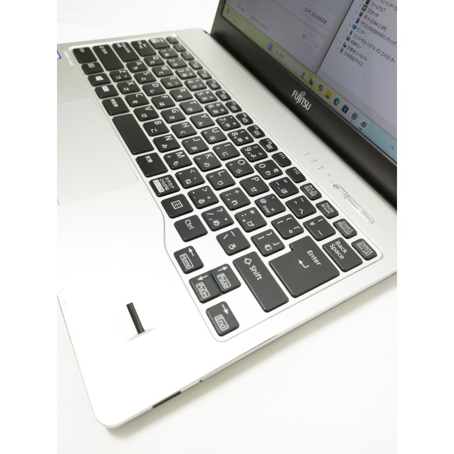 LIFEBOOK 【静脈センサー・新品SSD搭載】持ち運びも楽々! 高性能